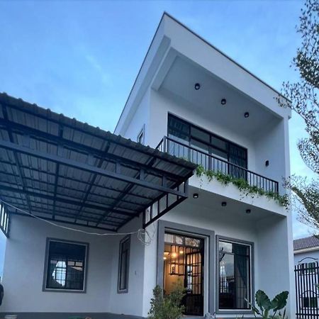Hotel Hang Meas Boutique Kampot Esterno foto