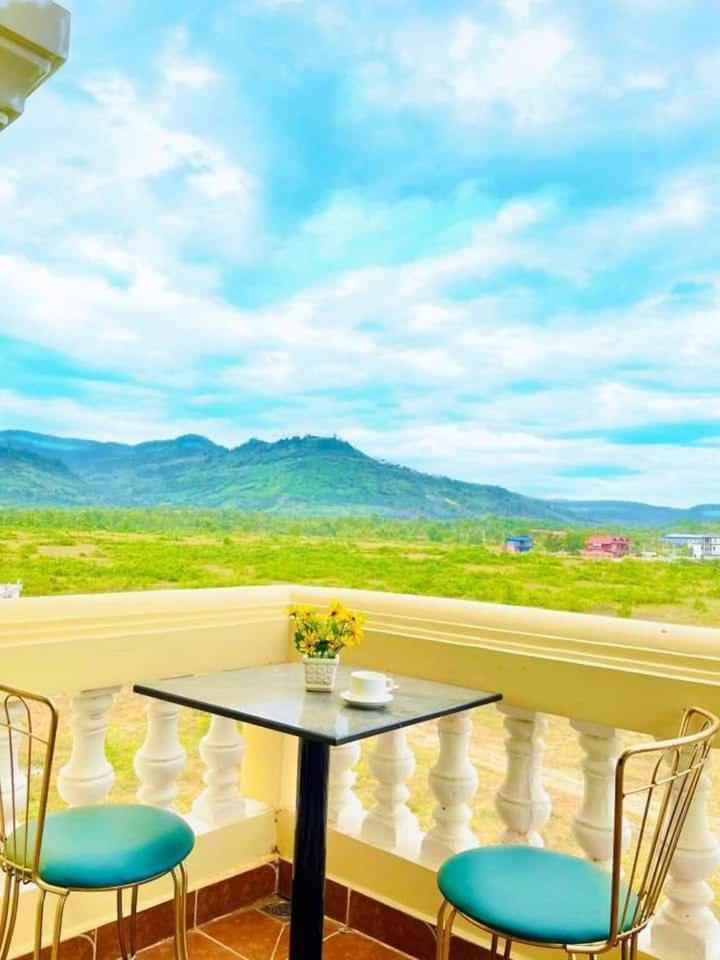 Hotel Hang Meas Boutique Kampot Esterno foto