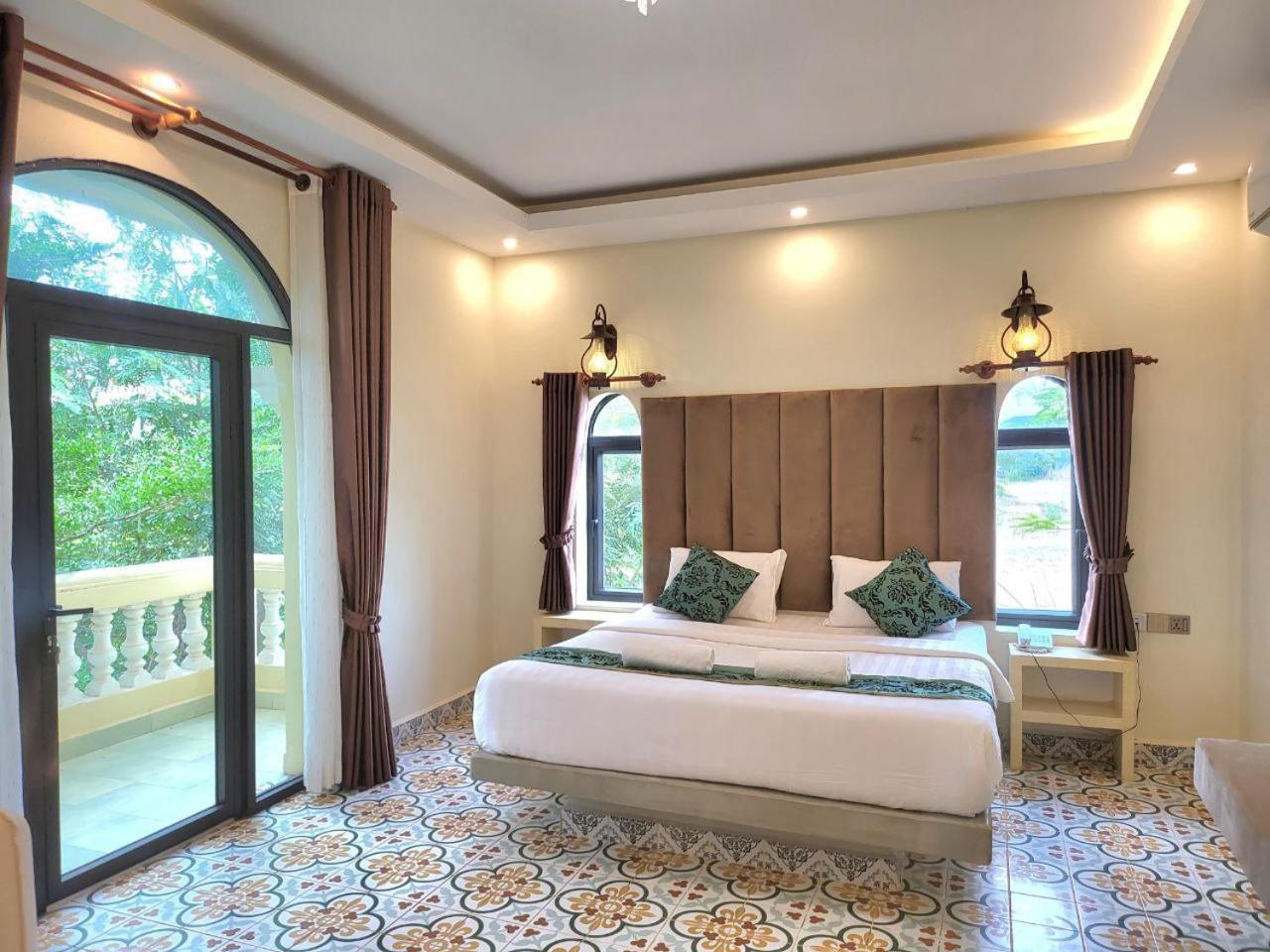Hotel Hang Meas Boutique Kampot Esterno foto