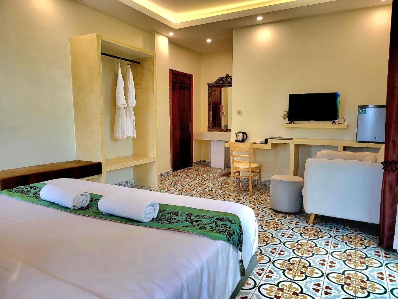 Hotel Hang Meas Boutique Kampot Esterno foto